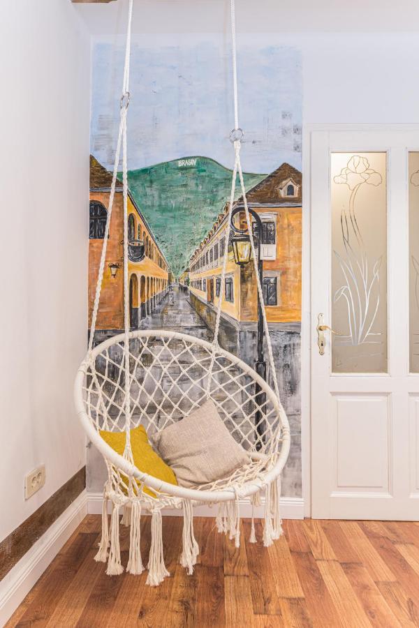 Apartment Lamp House
