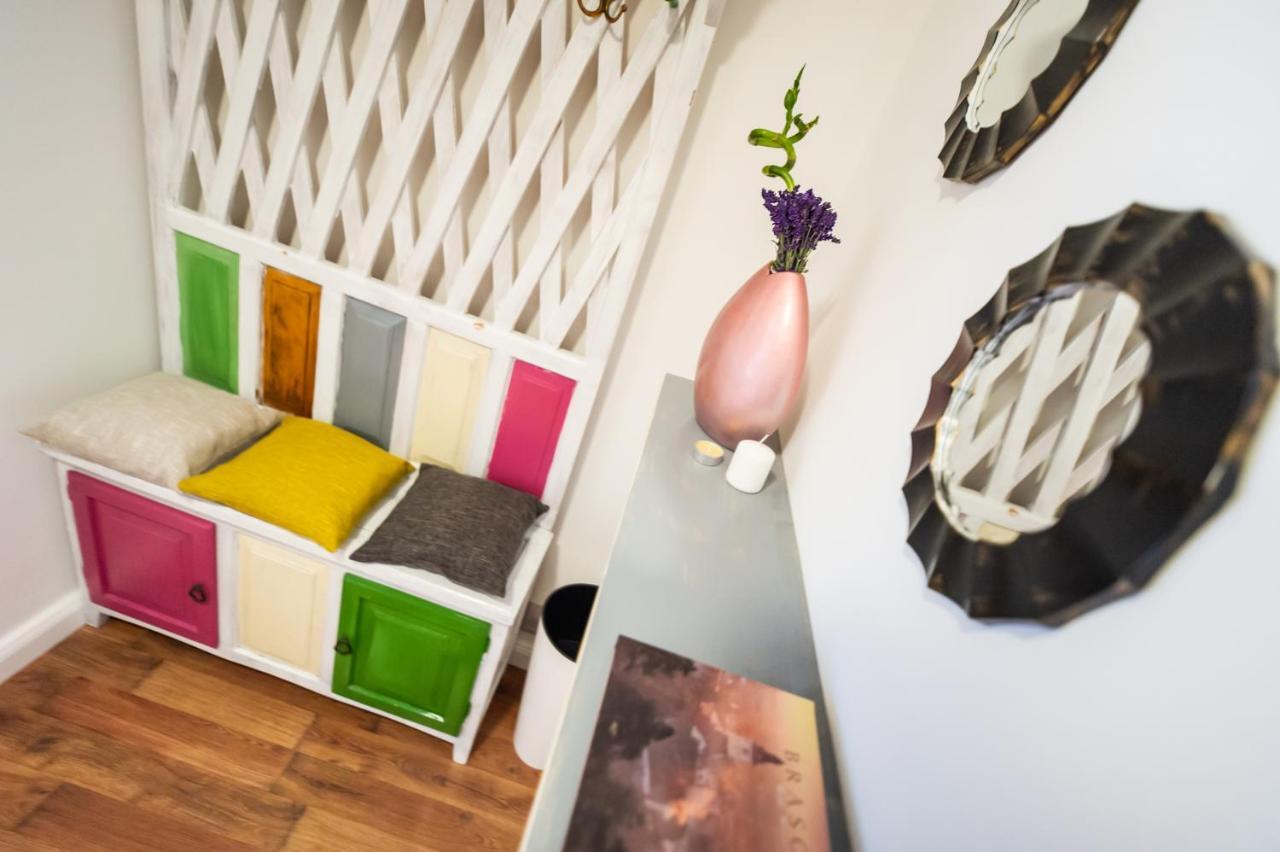 Lamp House Apartment Brașov